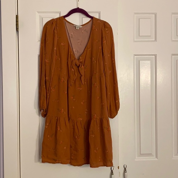 floral dress - Picture 1 of 4